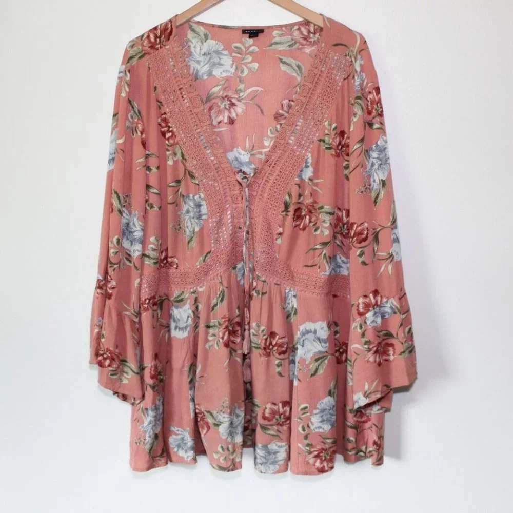 Torrid Dusty Coral Floral Crinkle Gauze Crochet Babydoll Top Size 3 3X H13239 - Picture 2 of 12